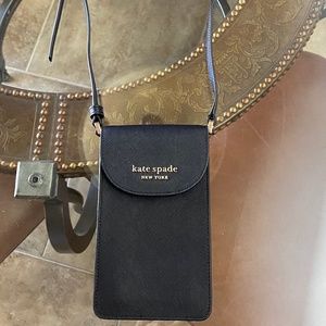 Kate Spade New York iPhone 11 Crossbody Black